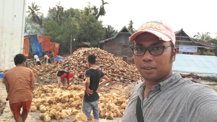 Ketua Kelompok Petani Kelapa Tembilahan, Indragiri Hilir, Riau.