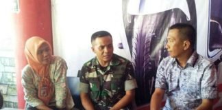 Dandim 1420 Sidrap, Letkol Inf Hendy Ahmad Pribadi saat memberikan keterangan pers mengenai rencana Kodim 1420 Sidrap ikut kuatkan Sidrap sebagai Kota Baca dengan rencana Launching Motor Gerobak Perpustakaan Keliling Kamis, (28/7/2016)