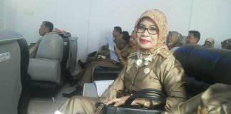 Kepala Madrasah Tsanawiyah Negeri (MTsN) 410 Tanete Bulukumba, Dra. Najemiah Nganro, M.Si.